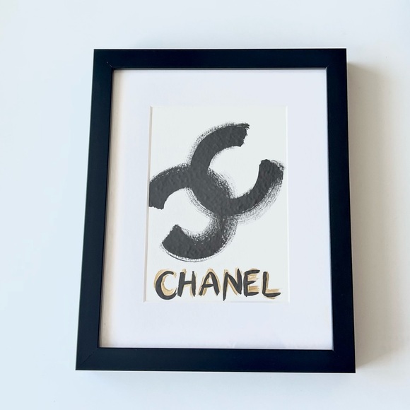 Framed CHANEL Black and Gold Art Set - Picture 3 of 3